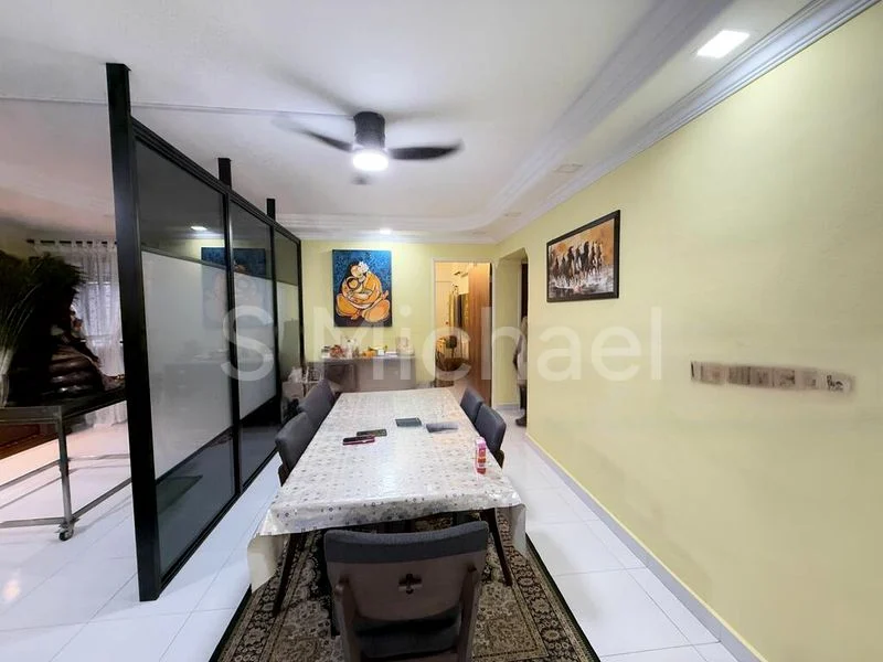 5 Room (5I) HDB for Sale in 116C Rivervale Drive - Image 3