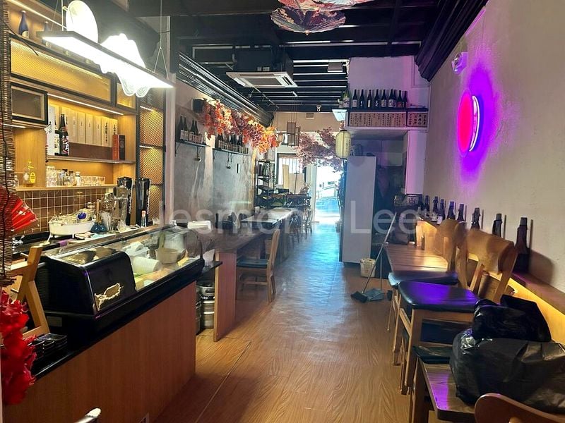 Shop / Shophouse for Rent: Prime F&B Space in District 1 (Immediate!) - Image 17
