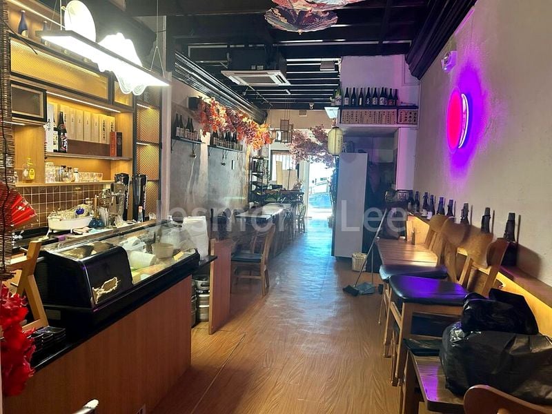 Shop / Shophouse for Rent: Prime F&B Space in District 1 (Immediate!) - Image 6