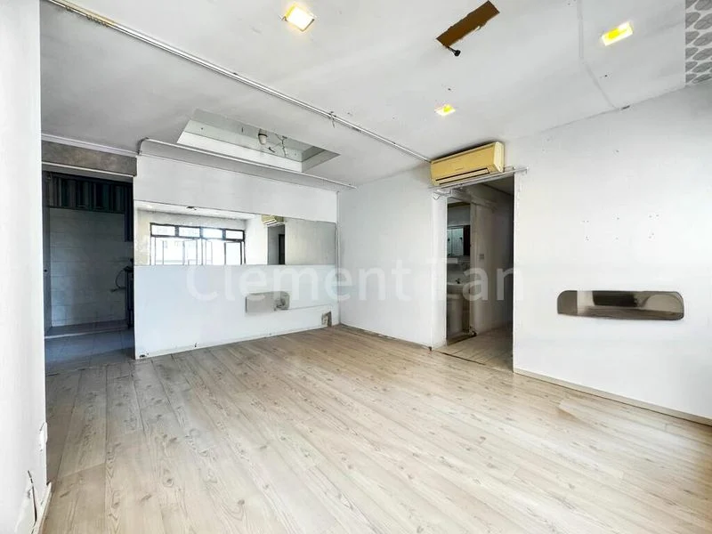 4 Room (4A) HDB for Sale in  89 Tanglin Halt Road - Image 2