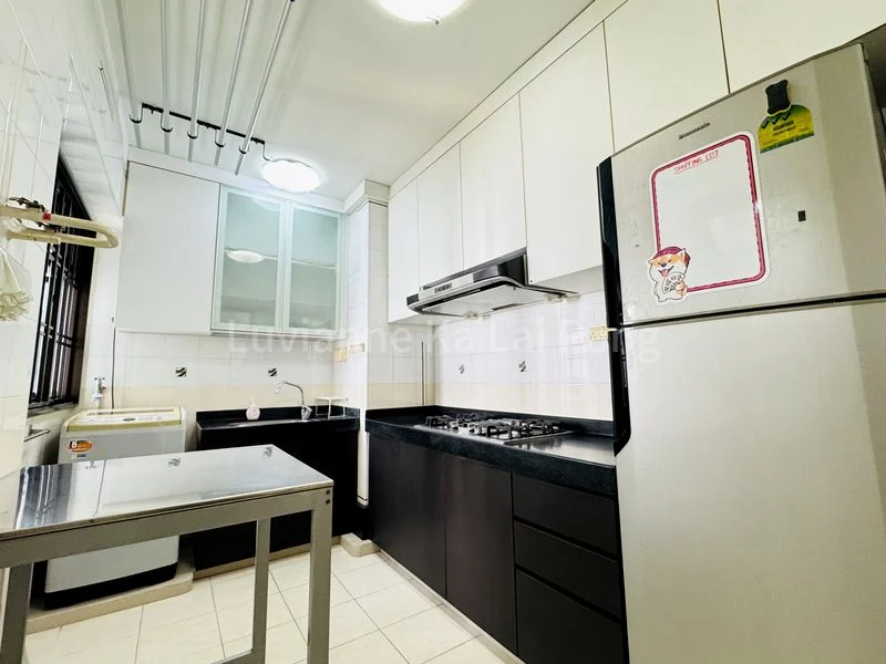 3 Room (3STD) HDB for Rent in 26C Jalan Membina - Image 3