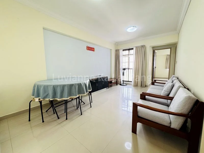 3 Room (3STD) HDB for Rent in 26C Jalan Membina - Image 1