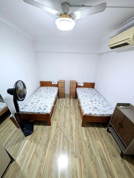 Common Room (HDB) for Rent in 537 Woodlands Drive 16 - Image 3