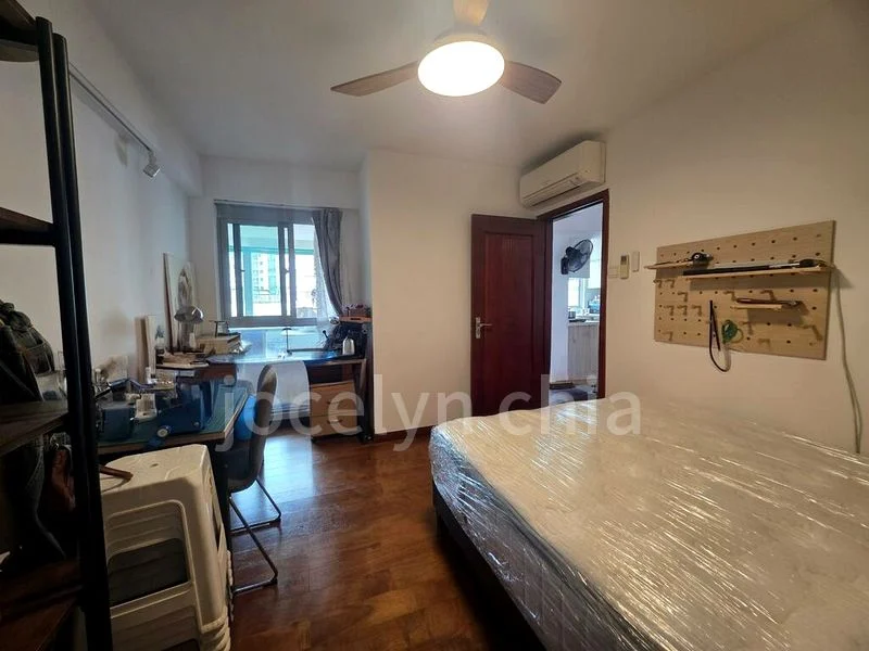 Master Room (Condo) for Rent in  Pandan Valley, Chempaka Court - Image 9