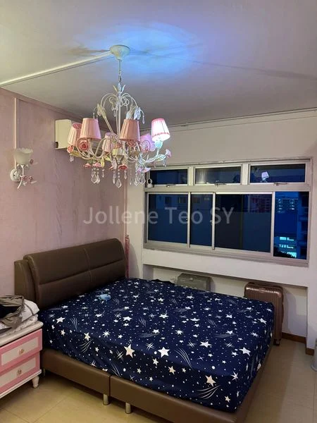 Common Room (HDB) for Rent in  342 Tampines Street 33 - Image 5