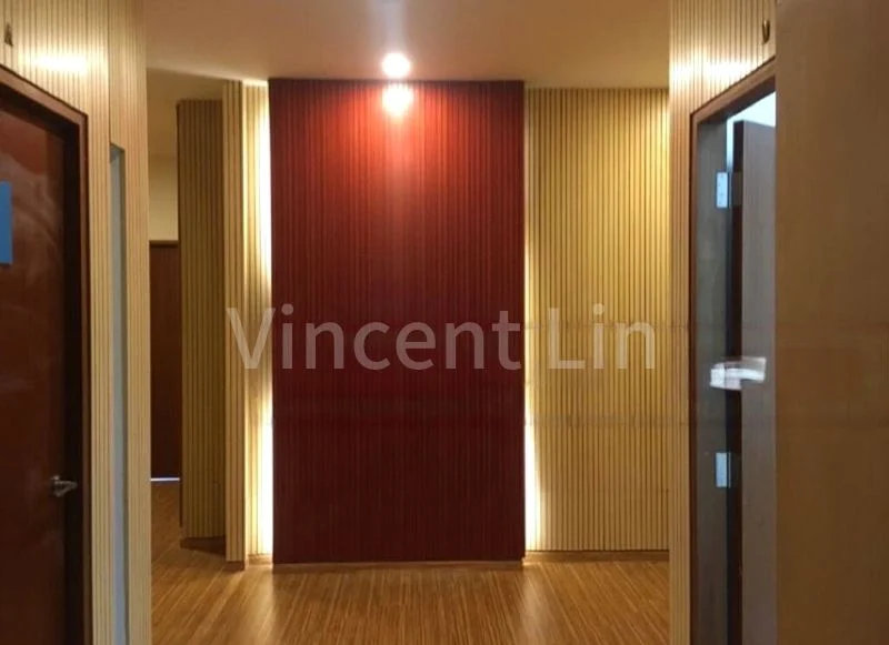 Light Industrial (B1) for Rent: Kapo Factory Building - Image 1