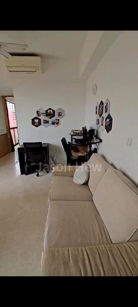 1 Bed Condo for Rent in Thomson Three - Image 2