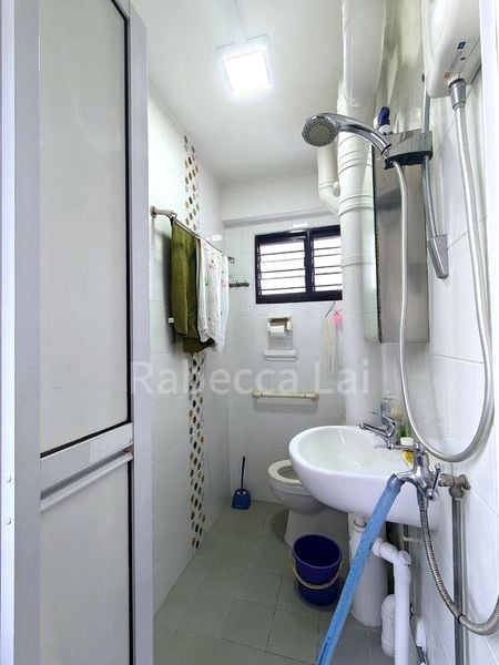 4 Room (4A) HDB for Sale in  609 Yishun Street 61 - Image 1