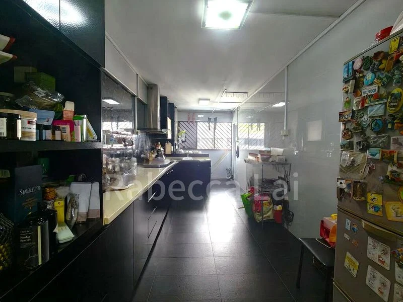 4 Room (4A) HDB for Sale in  609 Yishun Street 61 - Image 7