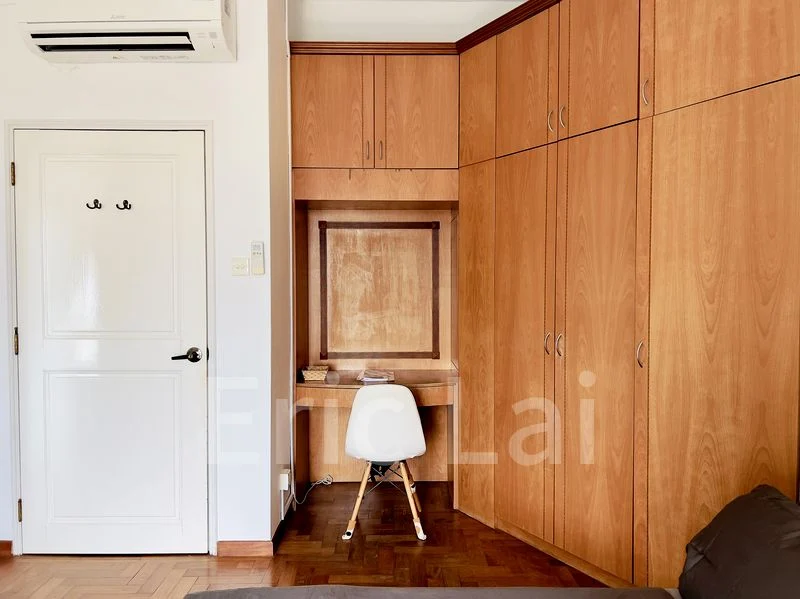 Master Room (Condo) for Rent in  Harbour View Towers - Image 4