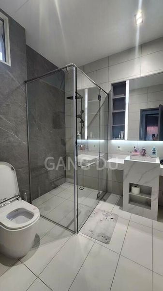 5 Bed Corner Terrace (Landed) for Sale in  Chuan Place - Image 5