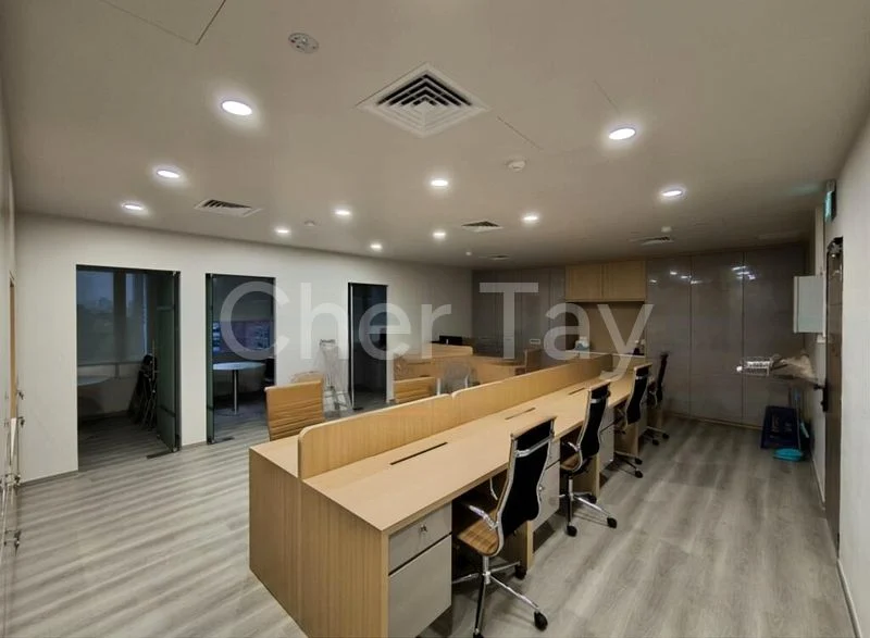Office for Rent: Far East Shopping Centre - Image 3