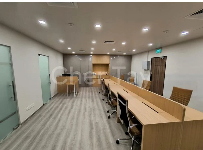 Office for Rent: Far East Shopping Centre - Image 6