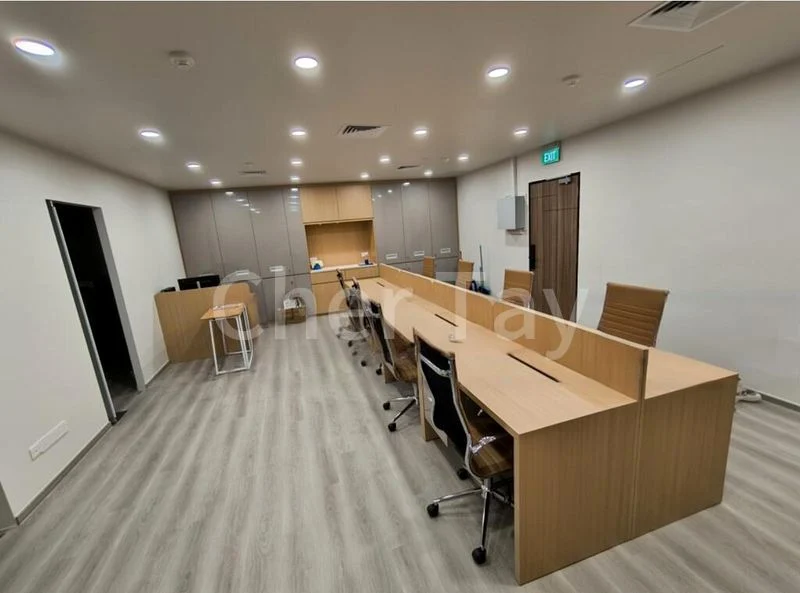 Office for Rent: Far East Shopping Centre - Image 1