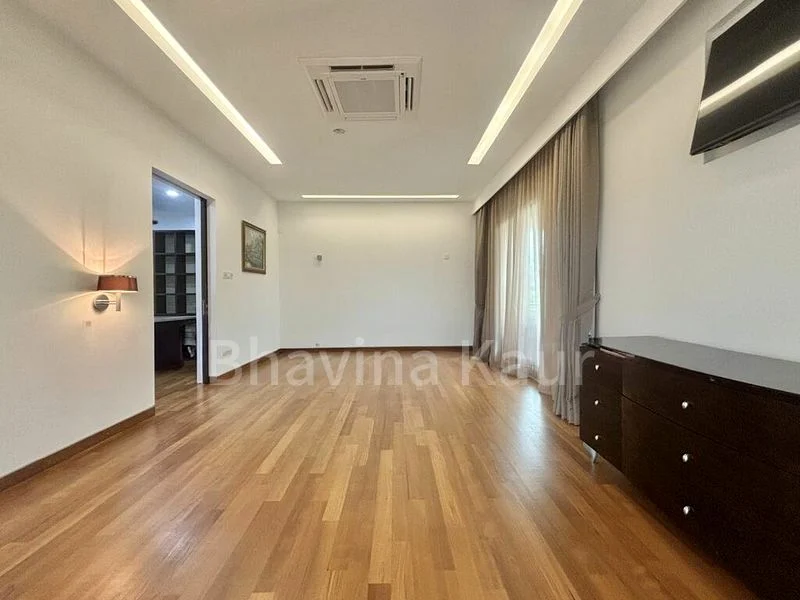 9+1 Bed Bungalow (Landed) for Rent in  Brizay Park - Image 14