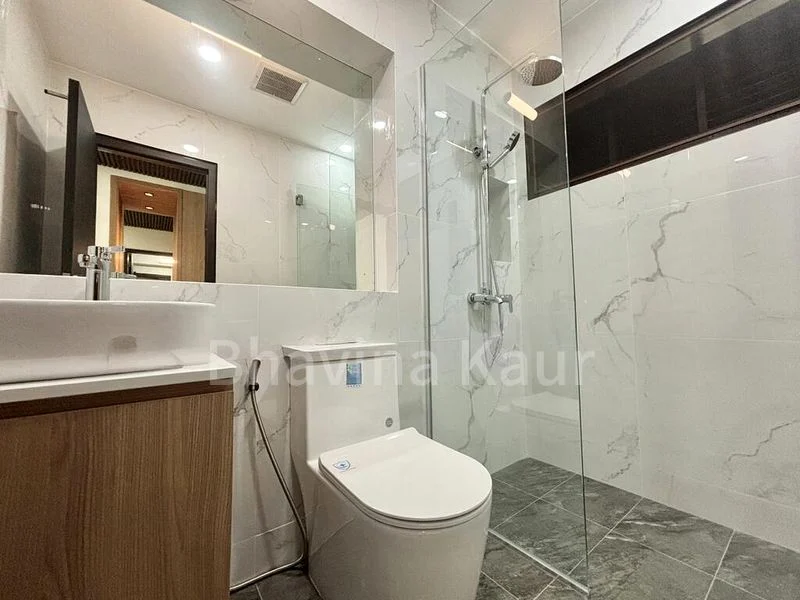 9+1 Bed Bungalow (Landed) for Rent in  Brizay Park - Image 13