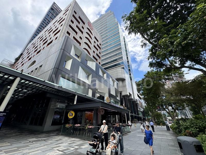 International Building: 1,200 sq ft Retail Shop for Rent - Image 4