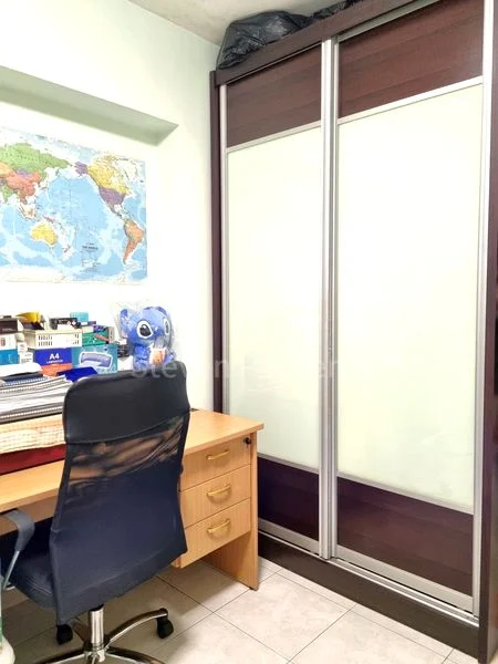 Common Room (HDB) for Rent in  679C Jurong West Central 1 - Image 2