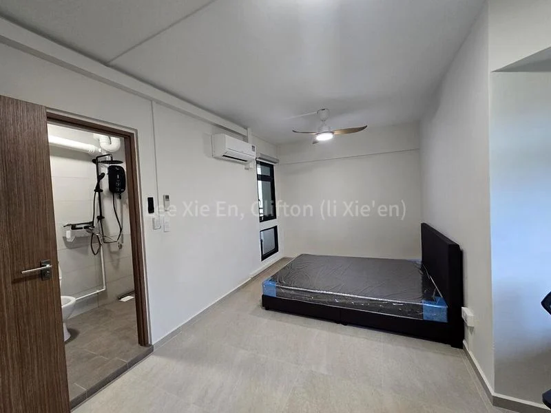 Master Room (HDB) for Rent in  59 Strathmore Avenue - Image 1