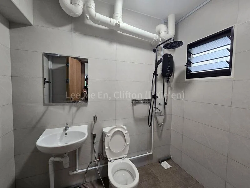 Master Room (HDB) for Rent in  59 Strathmore Avenue - Image 3