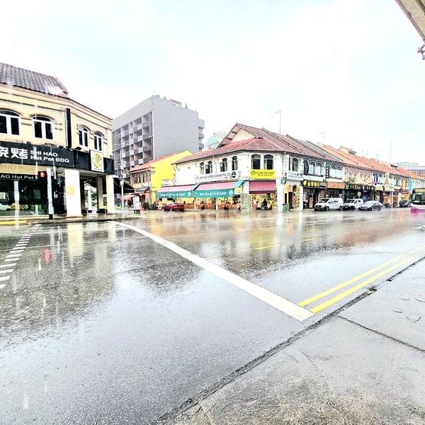 Shop / Shophouse for Rent: Geylang Road - Image 1