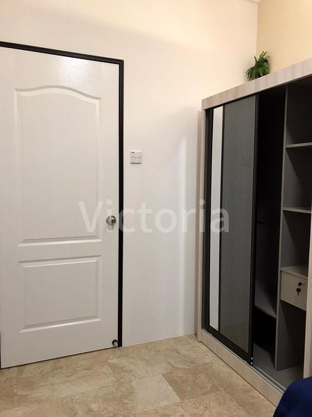 Common Room (Condo) for Rent in Parc Oasis - Image 8