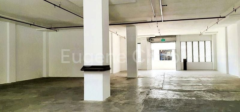 Light Industrial (B1) for Rent: Shun Li Industrial Complex - Image 1