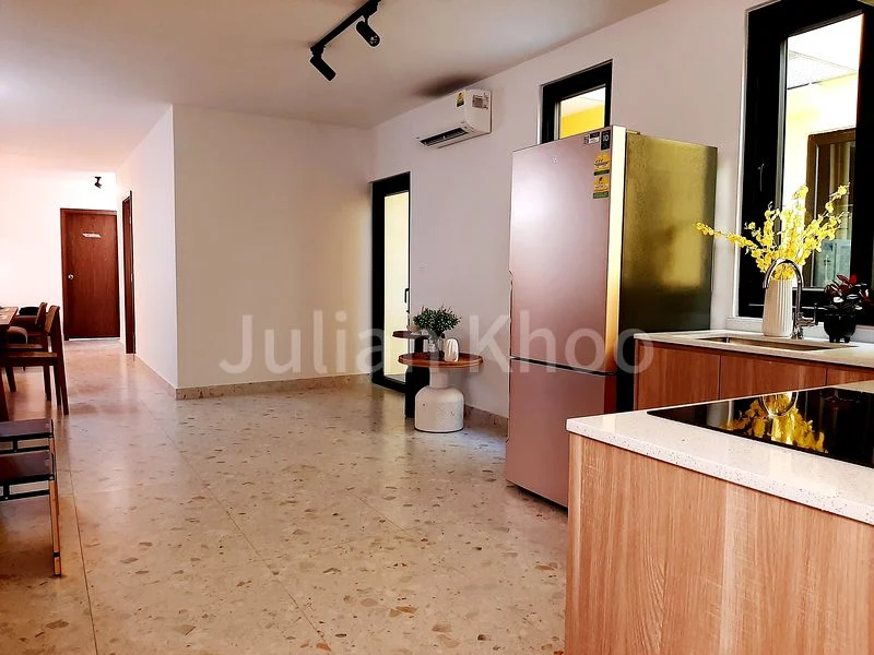 Common Room (Condo) for Rent in Verdun House - Image 6