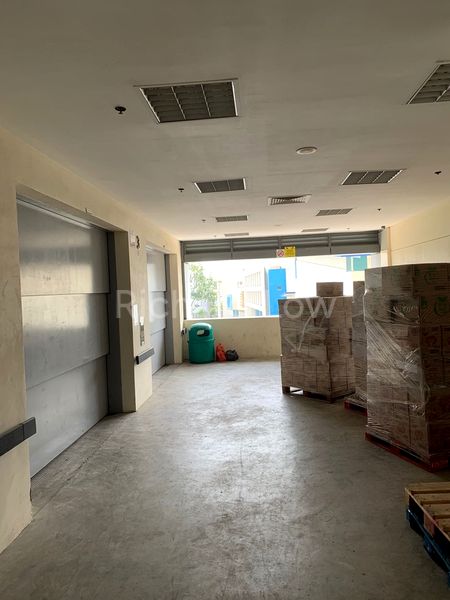 Factory / Workshop (B2) for Sale in  Paya Lebar 178 - Image 3