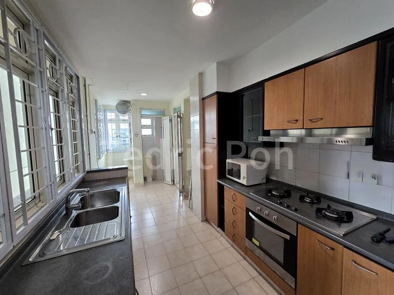 3 Bed Condo for Rent in  Moonstone View - Image 6