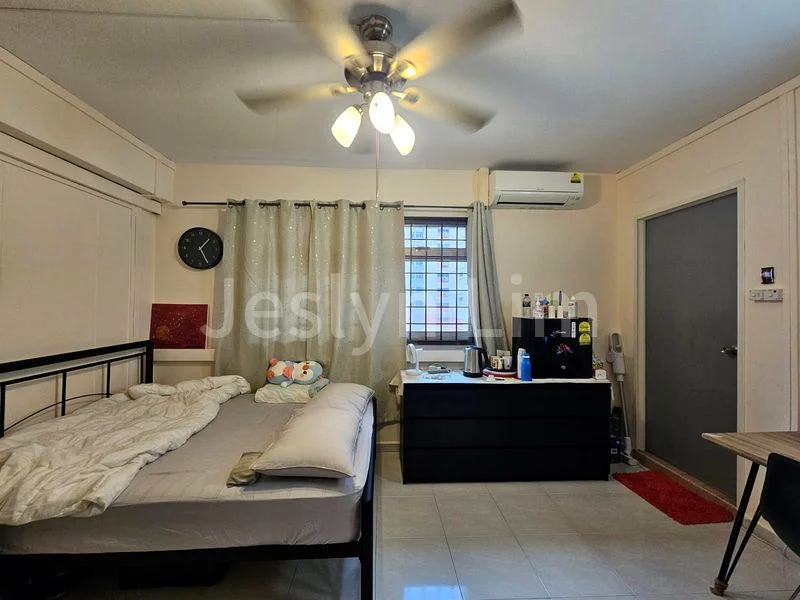 Master Room (HDB) for Rent in  545 Choa Chu Kang Street 52 - Image 2