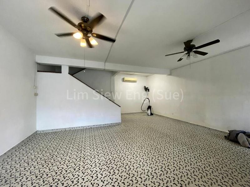 3 Bed Terraced House (Landed) for Rent in  People's Garden - Image 1