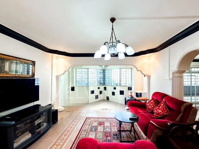 5 Room (5I) HDB for Sale in  321 Tah Ching Road - Image 2