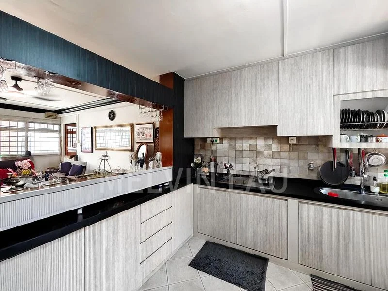 5 Room (5I) HDB for Sale in  321 Tah Ching Road - Image 3