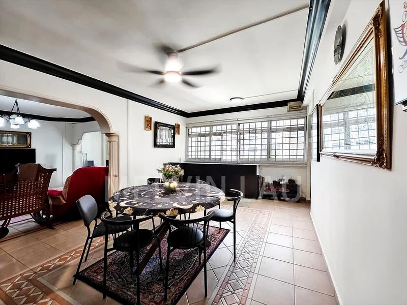 5 Room (5I) HDB for Sale in  321 Tah Ching Road - Image 1