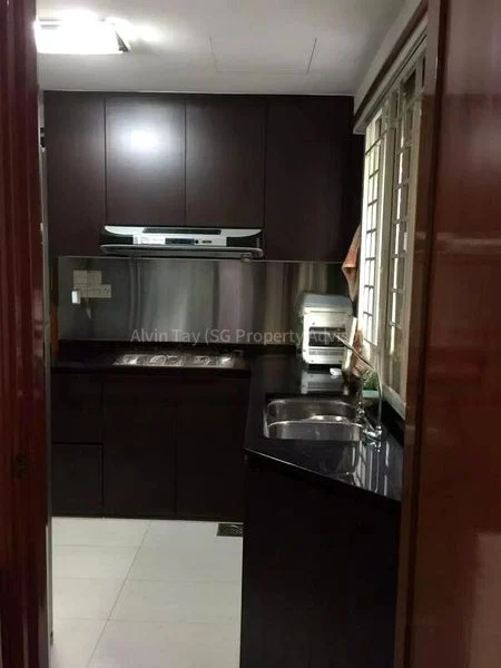 Common Room (Condo) for Rent in Parc Vista - Image 5