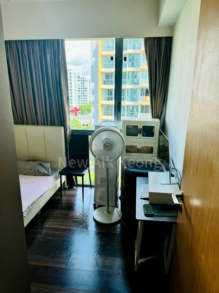 2 Bed Condo for Rent in The Glades - Image 10