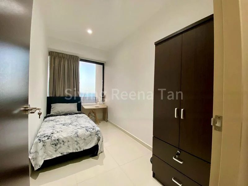 Room (Condo) for Rent in  International Plaza - Image 10
