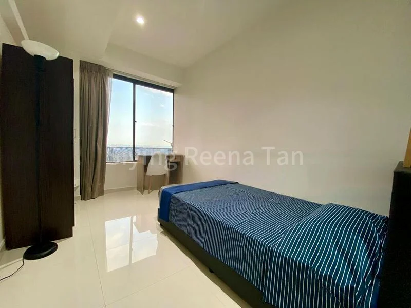 Room (Condo) for Rent in  International Plaza - Image 11