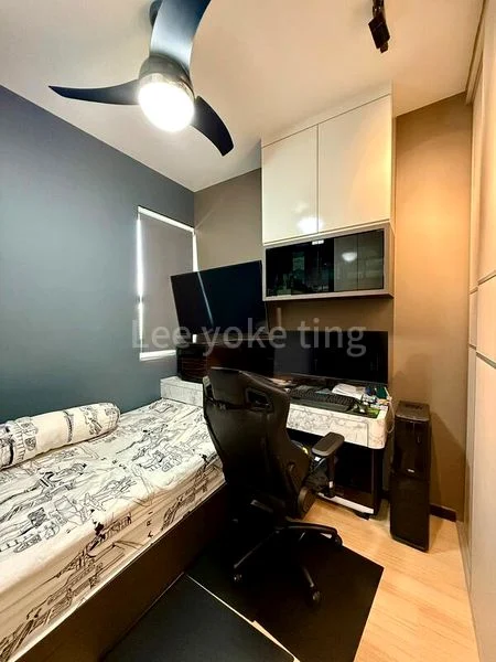 4 Bed Executive Condo for Sale in Lake Life - Image 3