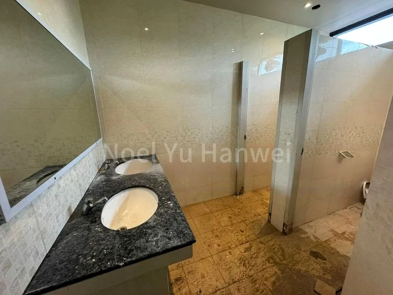 Food & Beverage for Rent: 404 Pasir Panjang Road Shop - Image 1