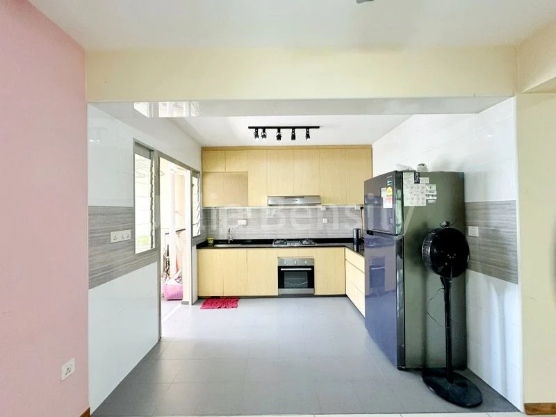 4 Room (4A) HDB for Sale in  338C Anchorvale Crescent - Image 2