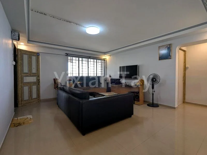 4 Room (4NG) HDB for Sale in  253 Hougang Avenue 3 - Image 6