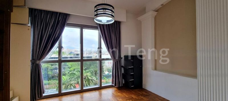 2 Bed Condo for Sale in  The Bayshore - Image 4