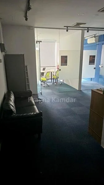 Office for Rent: Parklane Shopping Mall - Image 5