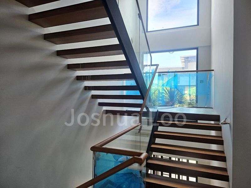 6 Bed Semi-Detached House (Landed) for Sale in  Chai Chee Street - Image 7