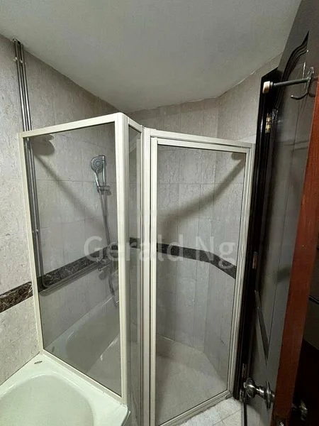 Room (Condo) for Rent in  The Bencoolen - Image 1