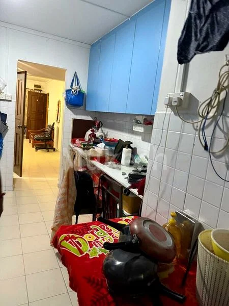 3 Room (3A) HDB for Sale in  915 Jurong West Street 91 - Image 2