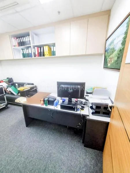 Light Industrial (B1) for Rent: Midview City - Image 4