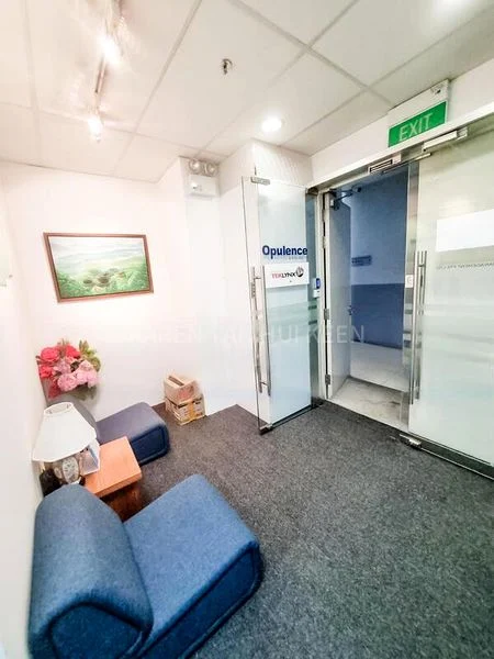 Light Industrial (B1) for Rent: Midview City - Image 5